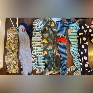 Assorted pjs (6-12months, 12 months)